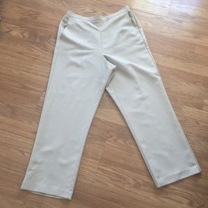 Alfred Dunner Khaki/Beige Pull-On  Elastic Waist  Pants SIze 12 Petite